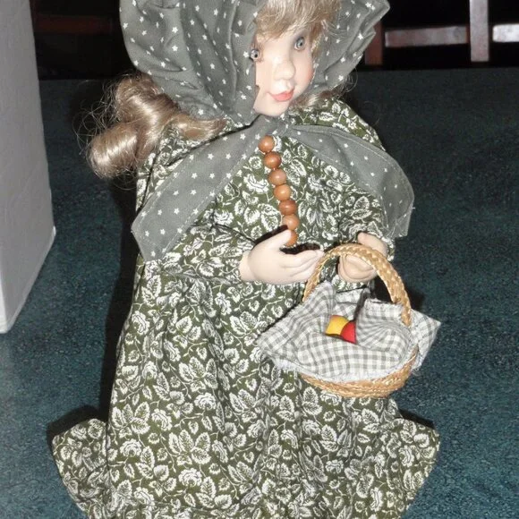 Emily ANRI Wood Carved 14 Doll by Sarah Kay Signed With Basket And Box RARE!